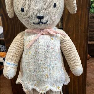 Cuddle and Kind Mia the Dog 13”